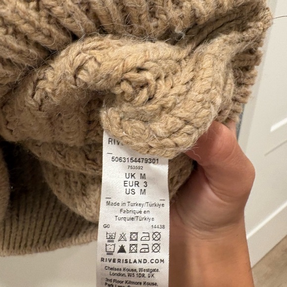 River Island Cable Knit Hybrid Shirt Dress in Beige - Picture 4 of 10